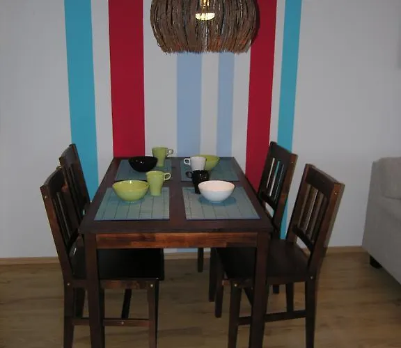 公寓 码头公寓酒店 Balatonszárszó